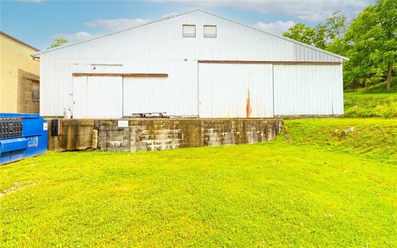 55-57 Mark Drive, Delmont, 15626, ,Lease,For Rent,Mark Drive,1751357