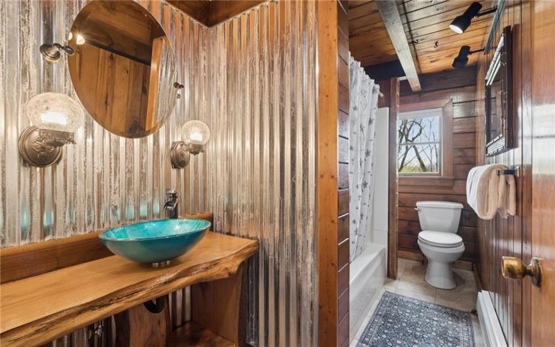 2705 Radebaugh, Jeannette, 15644, 5 Bedrooms Bedrooms, 11 Rooms Rooms,3.1 BathroomsBathrooms,Residential,For Sale,Radebaugh,1751474