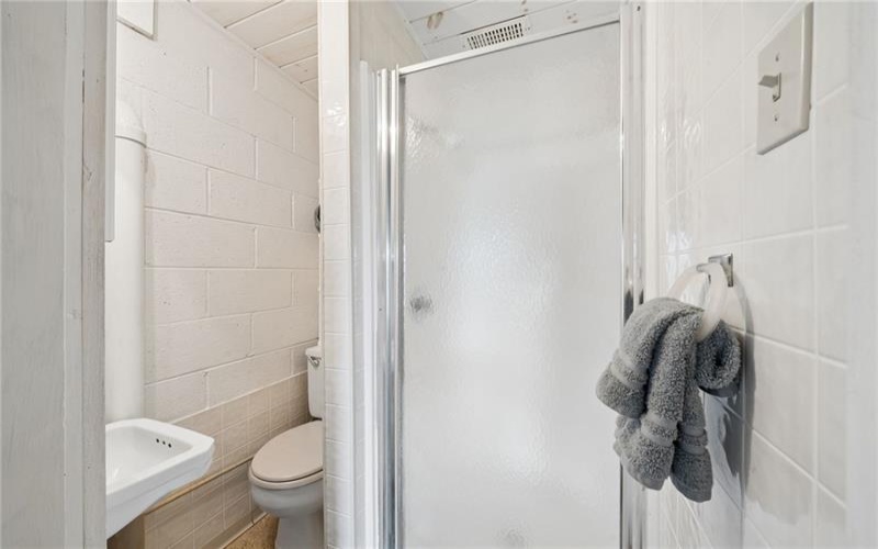 2705 Radebaugh, Jeannette, 15644, 5 Bedrooms Bedrooms, 11 Rooms Rooms,3.1 BathroomsBathrooms,Residential,For Sale,Radebaugh,1751474