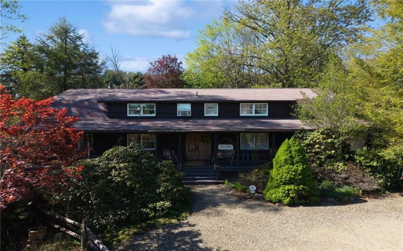 2705 Radebaugh, Jeannette, 15644, 5 Bedrooms Bedrooms, 11 Rooms Rooms,3.1 BathroomsBathrooms,Residential,For Sale,Radebaugh,1751474