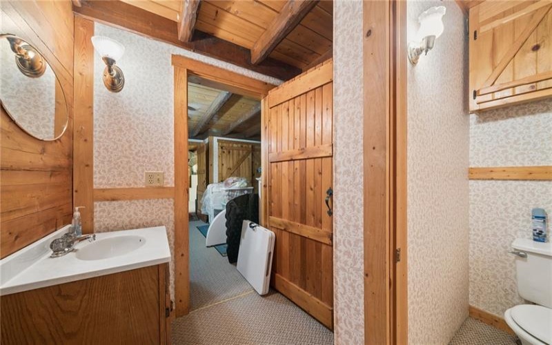 2705 Radebaugh, Jeannette, 15644, 5 Bedrooms Bedrooms, 11 Rooms Rooms,3.1 BathroomsBathrooms,Residential,For Sale,Radebaugh,1751474