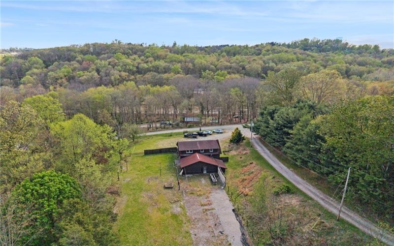 2705 Radebaugh, Jeannette, 15644, 5 Bedrooms Bedrooms, 11 Rooms Rooms,3.1 BathroomsBathrooms,Residential,For Sale,Radebaugh,1751474