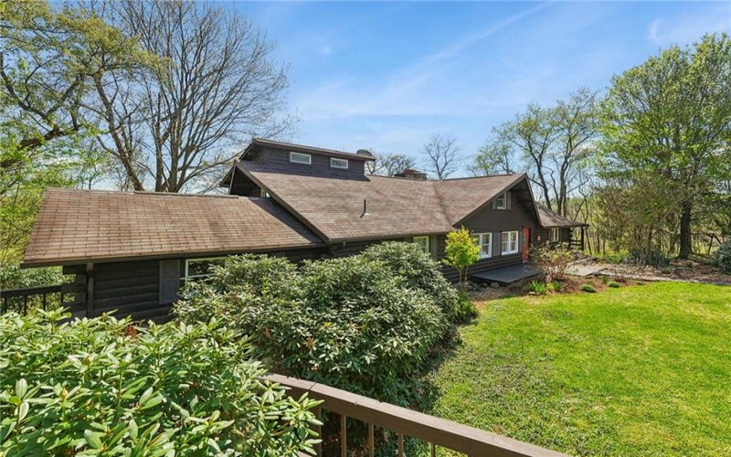 2705 Radebaugh, Jeannette, 15644, 5 Bedrooms Bedrooms, 11 Rooms Rooms,3.1 BathroomsBathrooms,Residential,For Sale,Radebaugh,1751474