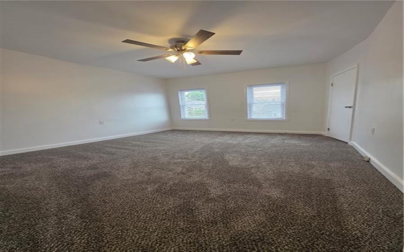 719 Allwine Ave, Jeannette, 15644, 2 Bedrooms Bedrooms, 5 Rooms Rooms,1 BathroomBathrooms,Residential,For Sale,Allwine Ave,1751480