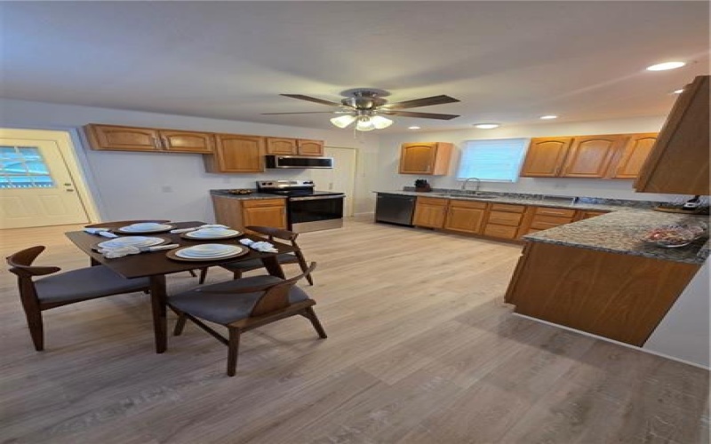 719 Allwine Ave, Jeannette, 15644, 2 Bedrooms Bedrooms, 5 Rooms Rooms,1 BathroomBathrooms,Residential,For Sale,Allwine Ave,1751480