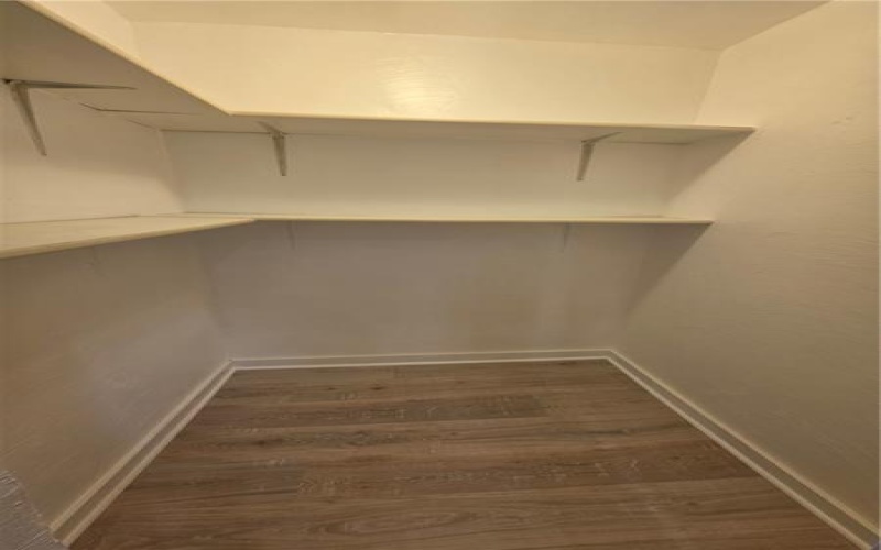 719 Allwine Ave, Jeannette, 15644, 2 Bedrooms Bedrooms, 5 Rooms Rooms,1 BathroomBathrooms,Residential,For Sale,Allwine Ave,1751480