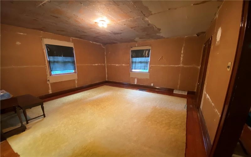 548 Chestnut St, Monessen, 15062, 2 Bedrooms Bedrooms, ,2 BathroomsBathrooms,Residential,For Sale,Chestnut St,1751511