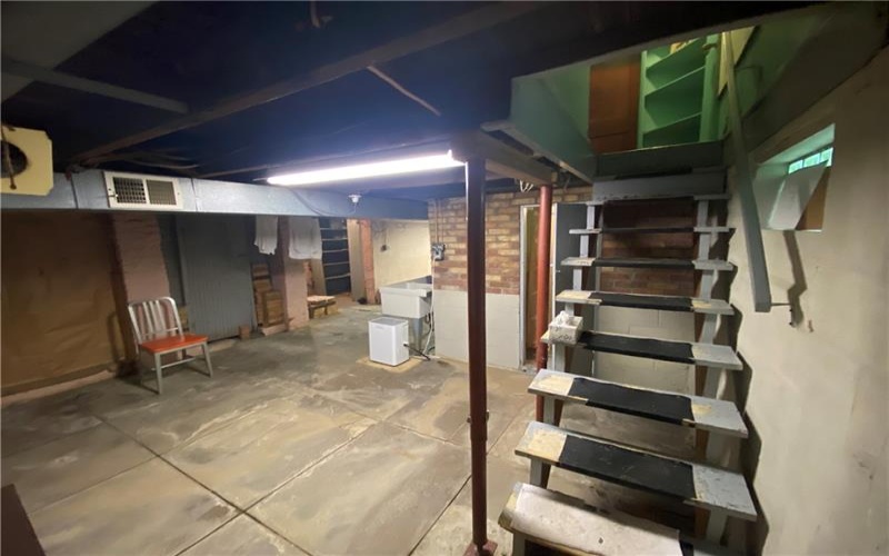 548 Chestnut St, Monessen, 15062, 2 Bedrooms Bedrooms, ,2 BathroomsBathrooms,Residential,For Sale,Chestnut St,1751511