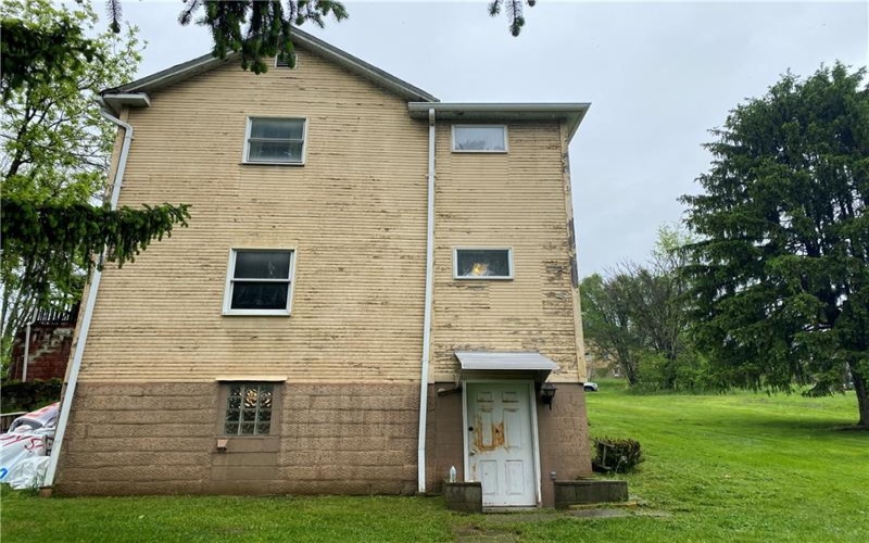 548 Chestnut St, Monessen, 15062, 2 Bedrooms Bedrooms, ,2 BathroomsBathrooms,Residential,For Sale,Chestnut St,1751511