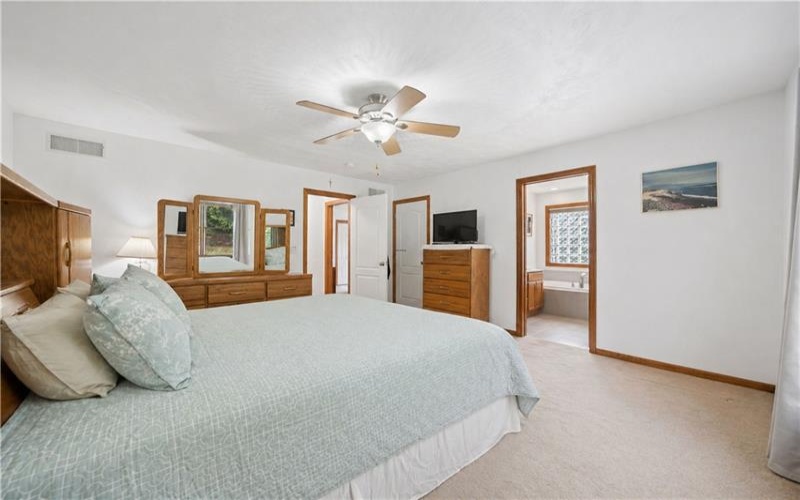 4989 Cypress Drive, Murrysville, 15668, 3 Bedrooms Bedrooms, 8 Rooms Rooms,2 BathroomsBathrooms,Residential,For Sale,Cypress Drive,1751513