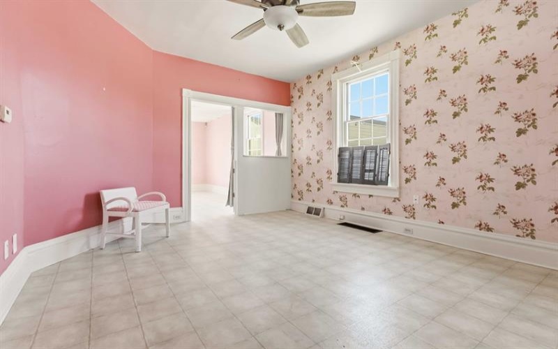 1607 Ligonier STREET, Latrobe, 15650, 4 Bedrooms Bedrooms, ,1.1 BathroomsBathrooms,Residential,For Sale,Ligonier,1751579