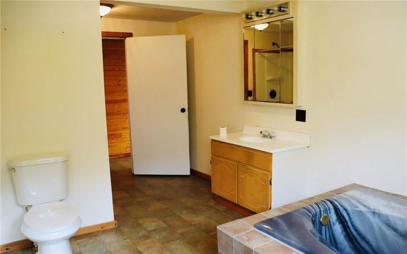 242 Sugar Run Rd, Waynesburg, 15370, 2 Bedrooms Bedrooms, ,1.1 BathroomsBathrooms,Residential,For Sale,Sugar Run Rd,1739600