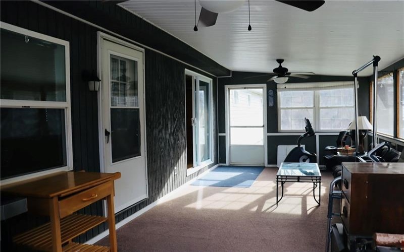 242 Sugar Run Rd, Waynesburg, 15370, 2 Bedrooms Bedrooms, ,1.1 BathroomsBathrooms,Residential,For Sale,Sugar Run Rd,1739600