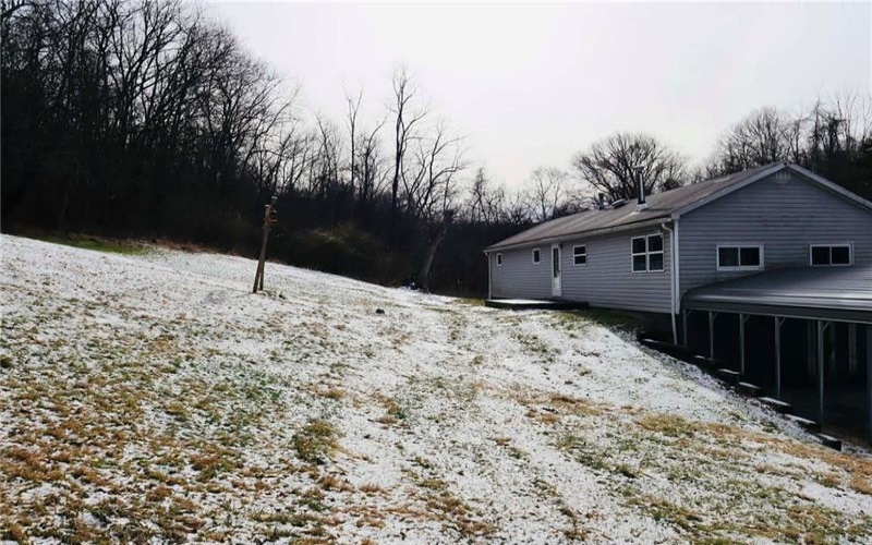 242 Sugar Run Rd, Waynesburg, 15370, 2 Bedrooms Bedrooms, ,1.1 BathroomsBathrooms,Residential,For Sale,Sugar Run Rd,1739600