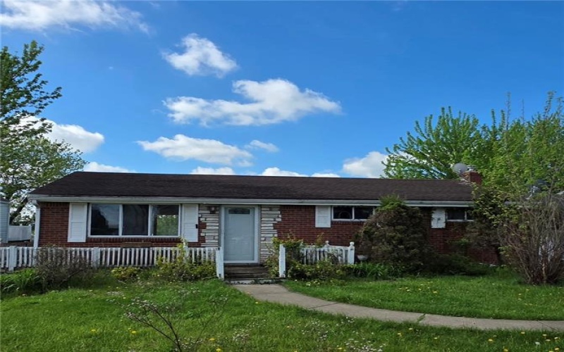 1852 Virginia Via, Washington, 15301, 3 Bedrooms Bedrooms, 7 Rooms Rooms,1 BathroomBathrooms,Residential,For Sale,Virginia Via,1748980