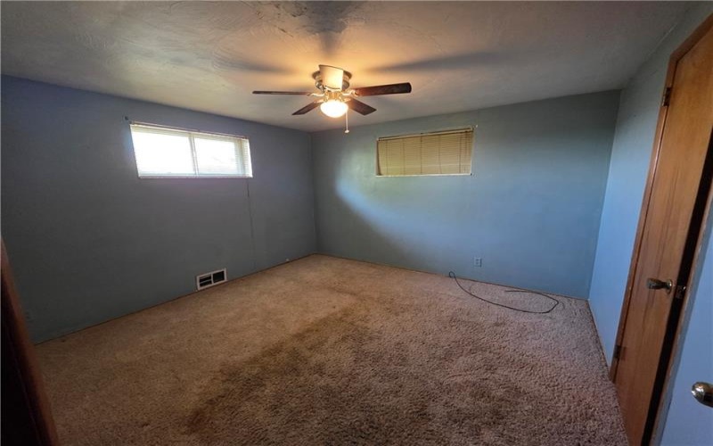 1852 Virginia Via, Washington, 15301, 3 Bedrooms Bedrooms, 7 Rooms Rooms,1 BathroomBathrooms,Residential,For Sale,Virginia Via,1748980
