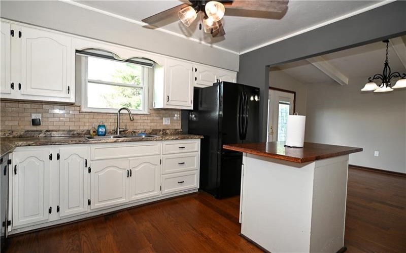 46 Mannina, Dunlevy, 15432, 3 Bedrooms Bedrooms, 9 Rooms Rooms,3 BathroomsBathrooms,Residential,For Sale,Mannina,1750341