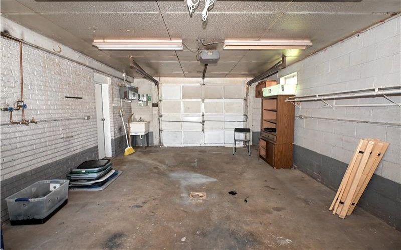 46 Mannina, Dunlevy, 15432, 3 Bedrooms Bedrooms, 9 Rooms Rooms,3 BathroomsBathrooms,Residential,For Sale,Mannina,1750341