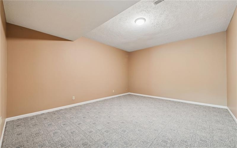 506 Sheridan Ln, Export, 15632, 4 Bedrooms Bedrooms, 10 Rooms Rooms,3 BathroomsBathrooms,Residential,For Sale,Sheridan Ln,1751410