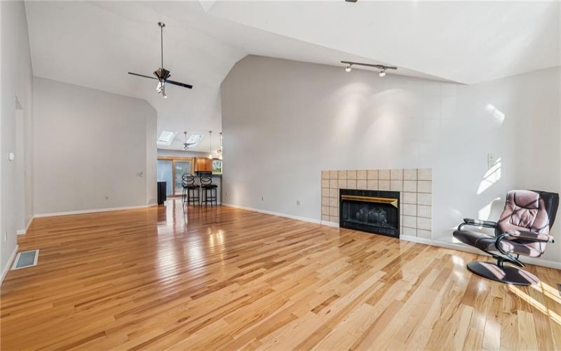 506 Sheridan Ln, Export, 15632, 4 Bedrooms Bedrooms, 10 Rooms Rooms,3 BathroomsBathrooms,Residential,For Sale,Sheridan Ln,1751410