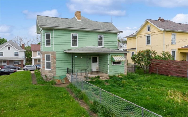 512 Sidney St, Greensburg, 15601, 4 Bedrooms Bedrooms, ,1.1 BathroomsBathrooms,Residential,For Sale,Sidney St,1751566
