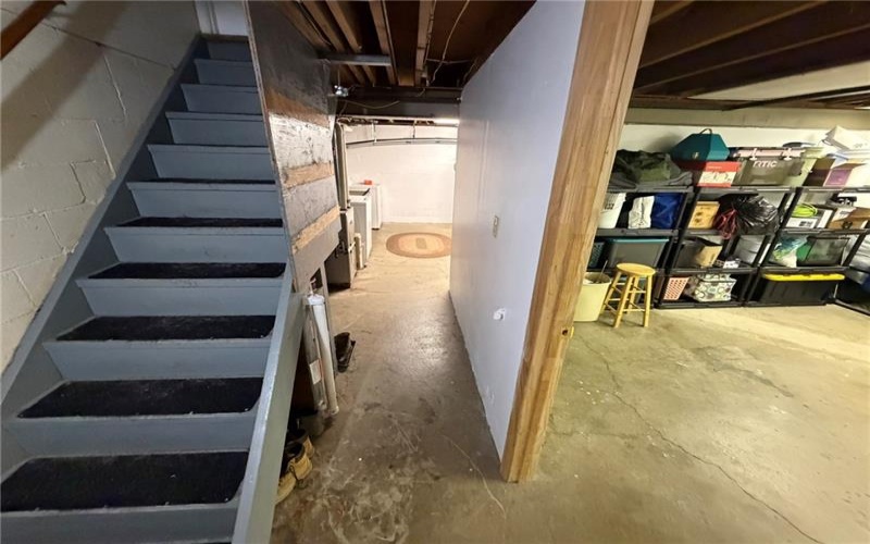 107 Hillcrest Rd, Eighty Four, 15330, 4 Bedrooms Bedrooms, 10 Rooms Rooms,2 BathroomsBathrooms,Residential,For Sale,Hillcrest Rd,1751604