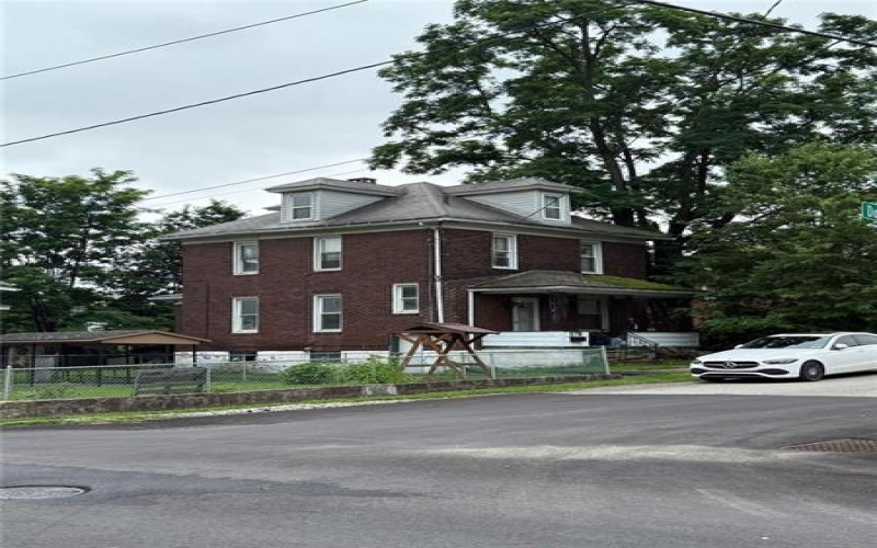 578 dorothy, johnstown, 15906, 3 Bedrooms Bedrooms, ,1 BathroomBathrooms,Residential,For Sale,dorothy,1751647