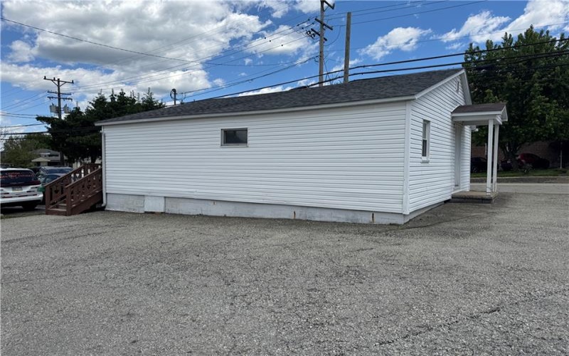129 256 Main Street, Youngstown, 15696, ,Commercial-industrial-business,For Sale,256 Main Street,1750761