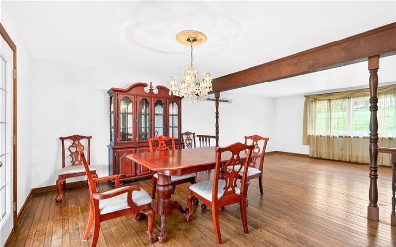 709 Vernon Dr, Rostraver Township, 15012, 4 Bedrooms Bedrooms, 10 Rooms Rooms,2.1 BathroomsBathrooms,Residential,For Sale,Vernon Dr,1751497