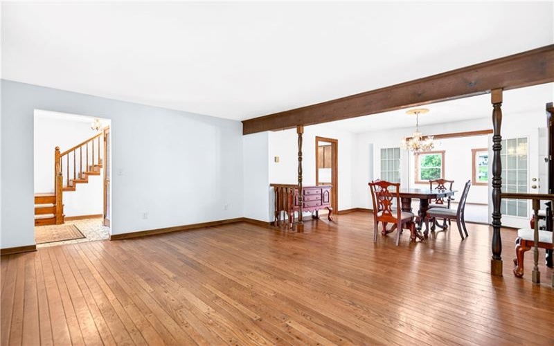 709 Vernon Dr, Rostraver Township, 15012, 4 Bedrooms Bedrooms, 10 Rooms Rooms,2.1 BathroomsBathrooms,Residential,For Sale,Vernon Dr,1751497