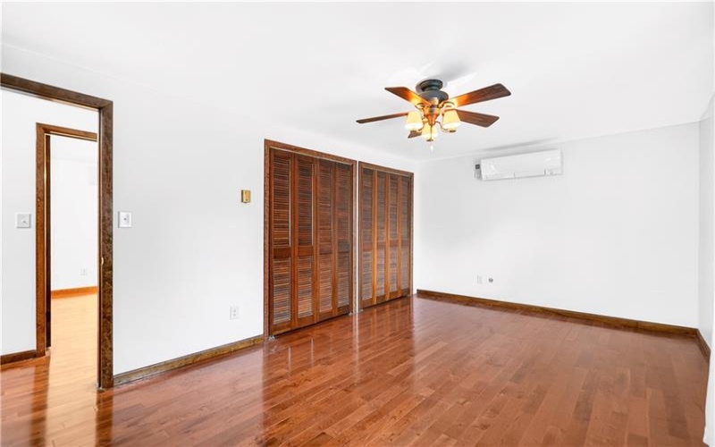 709 Vernon Dr, Rostraver Township, 15012, 4 Bedrooms Bedrooms, 10 Rooms Rooms,2.1 BathroomsBathrooms,Residential,For Sale,Vernon Dr,1751497