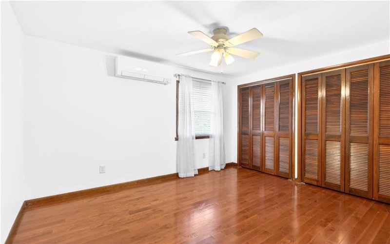 709 Vernon Dr, Rostraver Township, 15012, 4 Bedrooms Bedrooms, 10 Rooms Rooms,2.1 BathroomsBathrooms,Residential,For Sale,Vernon Dr,1751497