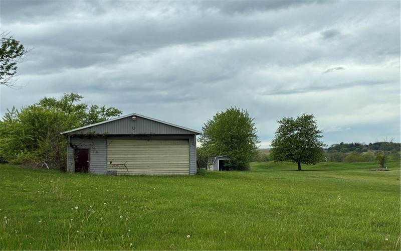 105 Lentz Rd, Latrobe, 15650, 3 Bedrooms Bedrooms, ,Residential,For Sale,Lentz Rd,1751699