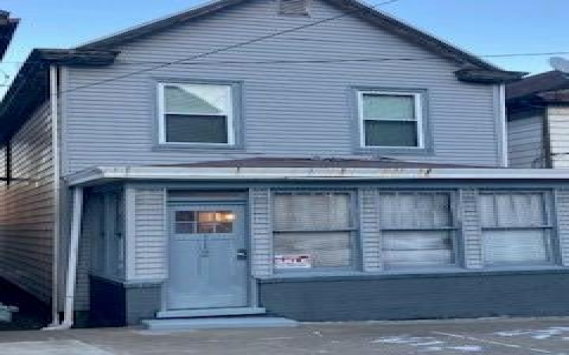 112 Lincoln Avenue, Charleroi, 15022, 4 Bedrooms Bedrooms, ,2 BathroomsBathrooms,Residential,For Sale,Lincoln Avenue,1751711