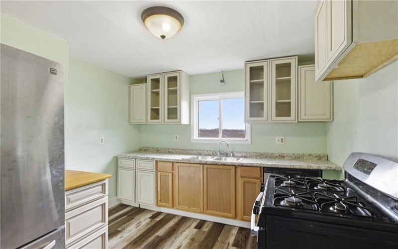 95 Main St, West Middletown, 15379, 3 Bedrooms Bedrooms, 9 Rooms Rooms,1.1 BathroomsBathrooms,Residential,For Sale,Main St,1745986