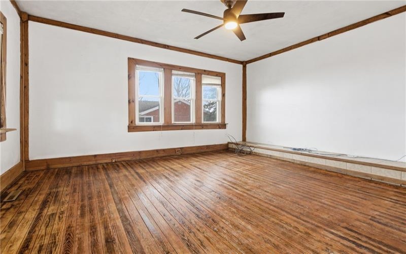 95 Main St, West Middletown, 15379, 3 Bedrooms Bedrooms, 9 Rooms Rooms,1.1 BathroomsBathrooms,Residential,For Sale,Main St,1745986