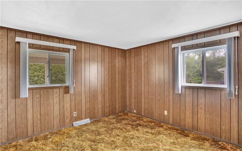217 Eleanor Drive, Latrobe, 15650, 3 Bedrooms Bedrooms, 8 Rooms Rooms,2 BathroomsBathrooms,Residential,For Sale,Eleanor Drive,1751722