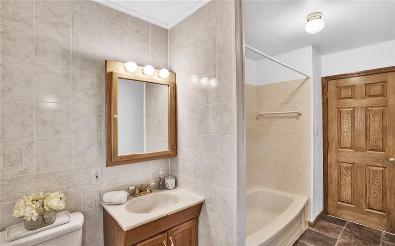 217 Eleanor Drive, Latrobe, 15650, 3 Bedrooms Bedrooms, 8 Rooms Rooms,2 BathroomsBathrooms,Residential,For Sale,Eleanor Drive,1751722