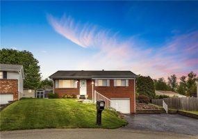 217 Eleanor Drive, Latrobe, 15650, 3 Bedrooms Bedrooms, 8 Rooms Rooms,2 BathroomsBathrooms,Residential,For Sale,Eleanor Drive,1751722