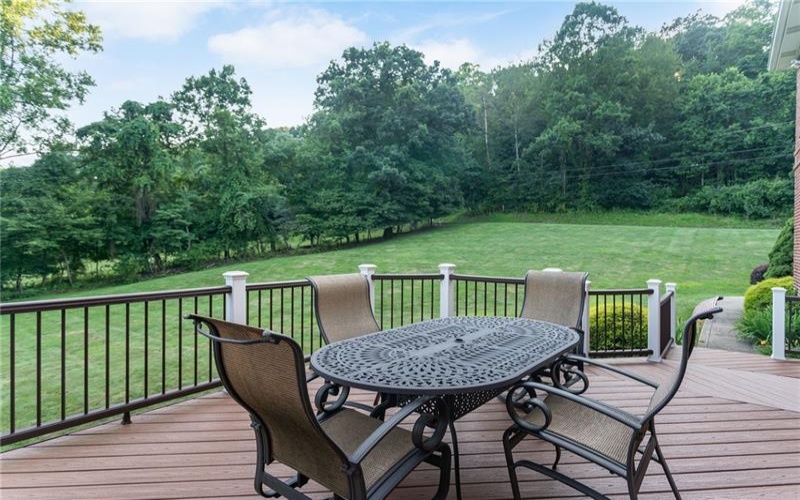 3424 Lashan Drive, Murrysville, 15668, 4 Bedrooms Bedrooms, 11 Rooms Rooms,4.1 BathroomsBathrooms,Residential,For Sale,Lashan Drive,1746348