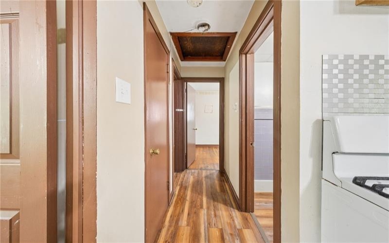 577 ISABELLA, CHARLEROI, 15022, 2 Bedrooms Bedrooms, 4 Rooms Rooms,1 BathroomBathrooms,Residential,For Sale,ISABELLA,1751756