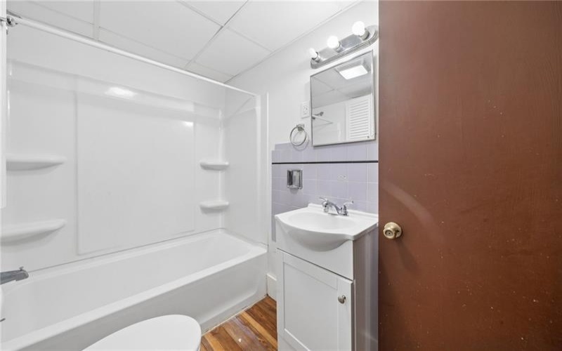 577 ISABELLA, CHARLEROI, 15022, 2 Bedrooms Bedrooms, 4 Rooms Rooms,1 BathroomBathrooms,Residential,For Sale,ISABELLA,1751756