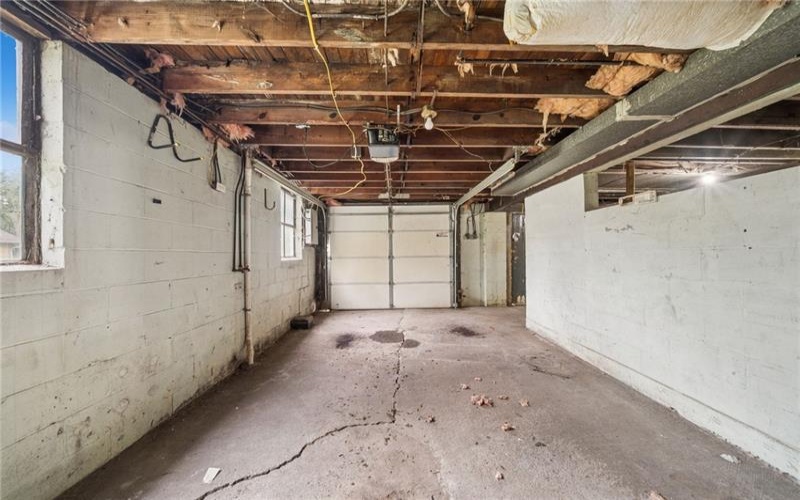 577 ISABELLA, CHARLEROI, 15022, 2 Bedrooms Bedrooms, 4 Rooms Rooms,1 BathroomBathrooms,Residential,For Sale,ISABELLA,1751756