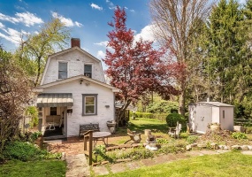 1117 Ross AVENUE, New Kensington, 15068, 3 Bedrooms Bedrooms, 6 Rooms Rooms,2.1 BathroomsBathrooms,Residential,For Sale,Ross,1751764