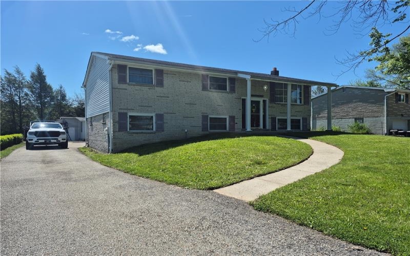 22 Glennis Dr, Greensburg, 15601, 3 Bedrooms Bedrooms, 7 Rooms Rooms,2 BathroomsBathrooms,Residential,For Sale,Glennis Dr,1751768