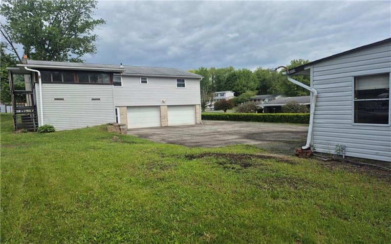 22 Glennis Dr, Greensburg, 15601, 3 Bedrooms Bedrooms, 7 Rooms Rooms,2 BathroomsBathrooms,Residential,For Sale,Glennis Dr,1751768