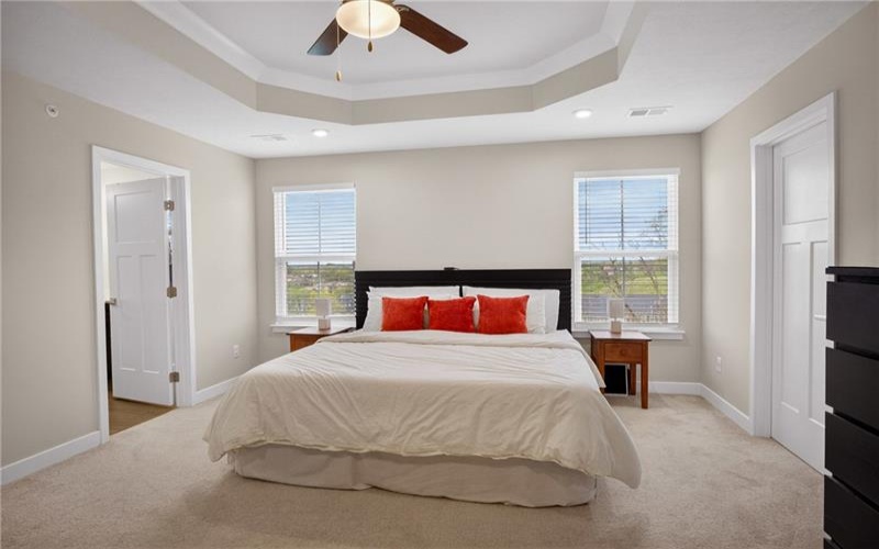 471 Dogwood Ln, Mc Donald, 15057, 3 Bedrooms Bedrooms, 8 Rooms Rooms,2.1 BathroomsBathrooms,Residential,For Sale,Dogwood Ln,1751769