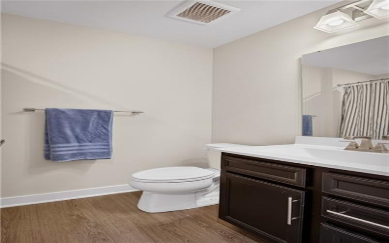471 Dogwood Ln, Mc Donald, 15057, 3 Bedrooms Bedrooms, 8 Rooms Rooms,2.1 BathroomsBathrooms,Residential,For Sale,Dogwood Ln,1751769