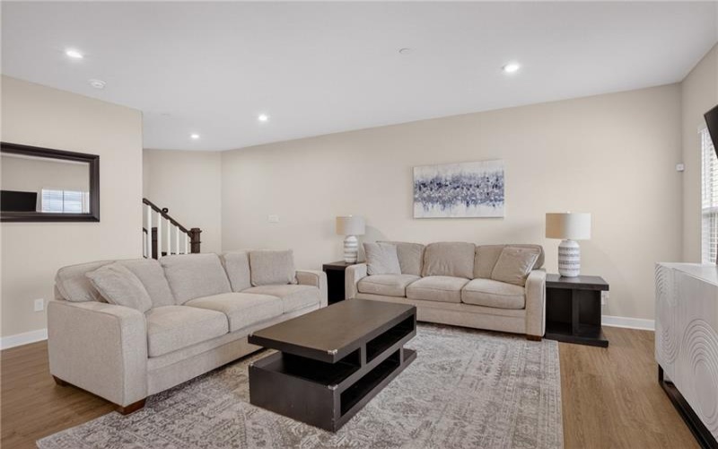 471 Dogwood Ln, Mc Donald, 15057, 3 Bedrooms Bedrooms, 8 Rooms Rooms,2.1 BathroomsBathrooms,Residential,For Sale,Dogwood Ln,1751769