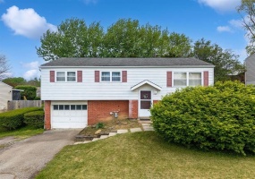 1361 Conway STREET, Greensburg, 15601, 4 Bedrooms Bedrooms, 8 Rooms Rooms,1.1 BathroomsBathrooms,Residential,For Sale,Conway,1751777